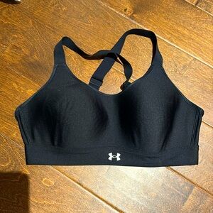 Under Armour Cross Strap Sports Bra - Black - Large